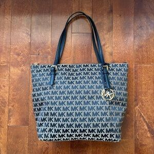Michael Kors Tote